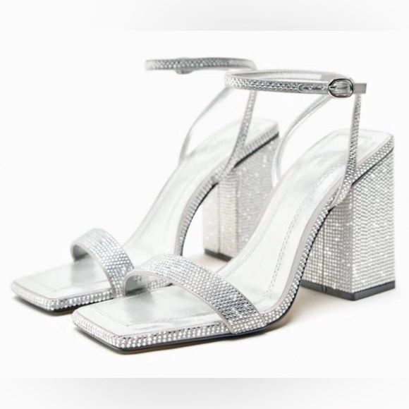 Zara Women’s Silver Sparkle Rhinestone Block Heeled Sandals Sz 9 NWT - Picture 2 of 13